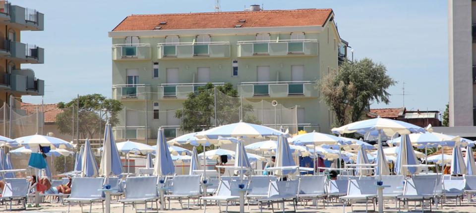 Camera Familiare con Vista Mare